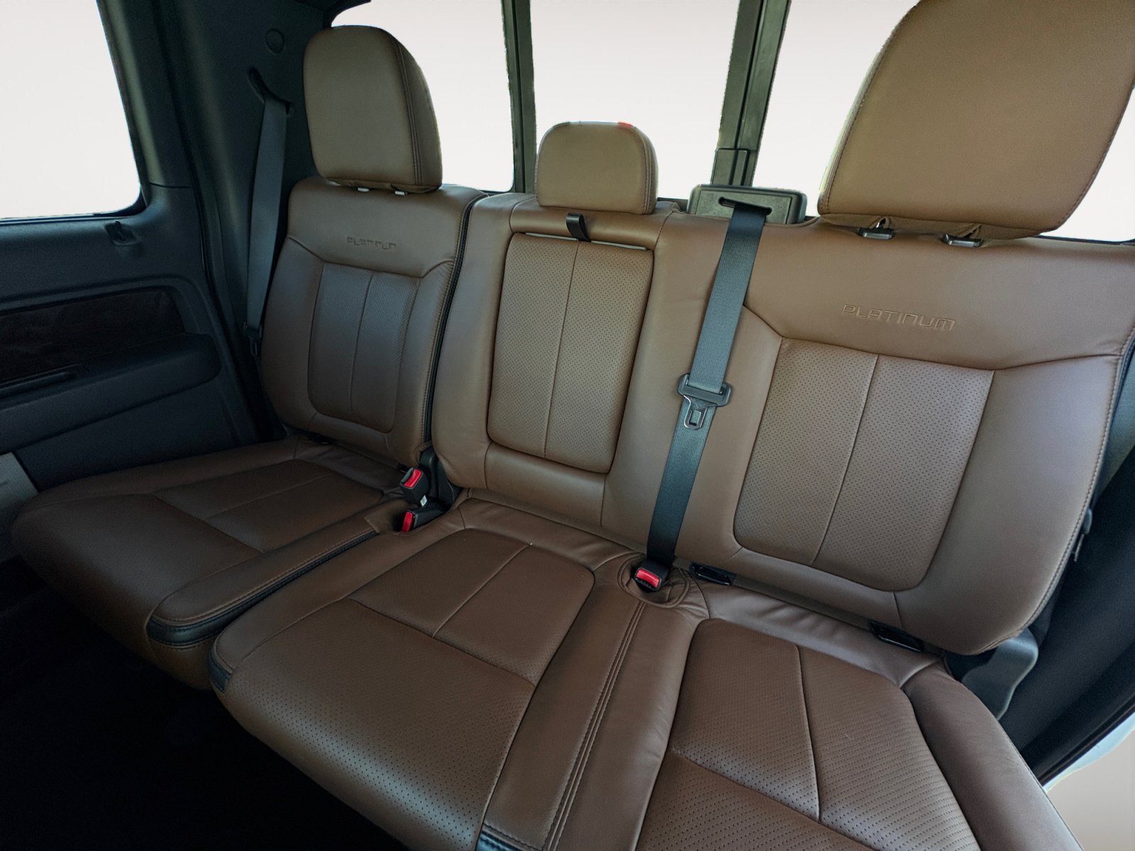 Used 2014 Ford F150 Platinum RWD image 24