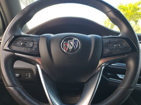 Used 2024 Buick Enclave Avenir w/ Avenir Technology Package image 24