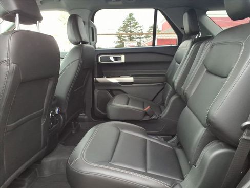 Certified 2023 Ford Explorer XLT w/ Equipment Group 202A image 12