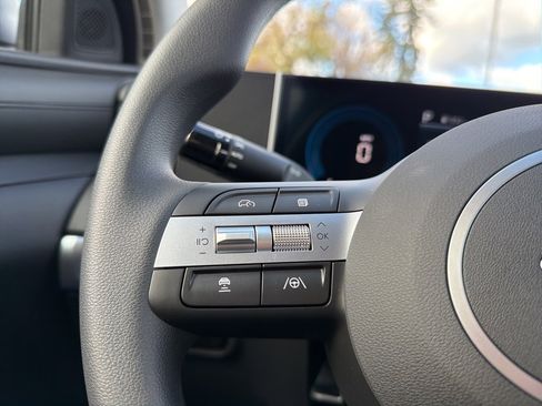 New 2026 Hyundai Tucson SE image 31