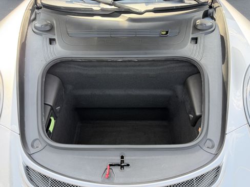Certified 2019 Porsche 911 GT3 RWD image 14