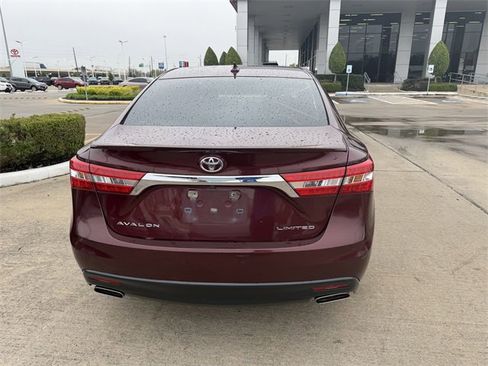 Used 2014 Toyota Avalon Limited w/ Technology Package image 6