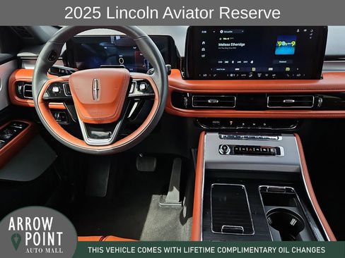 Used 2025 Lincoln Aviator Reserve w/ Luxury Package AWD/4WD image 20