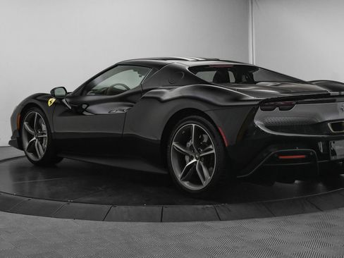 Used 2022 Ferrari 296 GTB RWD image 5