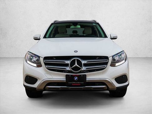Used 2016 Mercedes-Benz GLC 300 4MATIC image 2