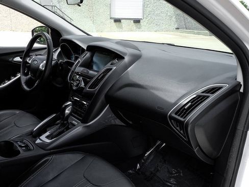 Used 2013 Ford Focus Titanium FWD image 18