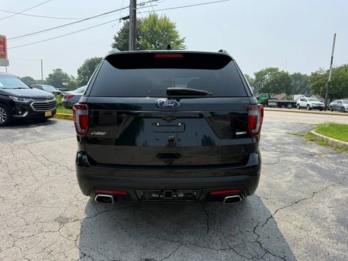 Used 2017 Ford Explorer Sport w/ Equipment Group 401A AWD/4WD image 4