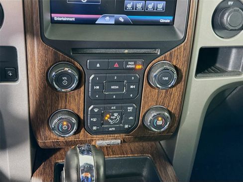 Used 2013 Ford F150 Lariat w/ Lariat Chrome Pkg image 9