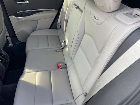 Used 2020 Cadillac XT4 Luxury AWD/4WD image 21