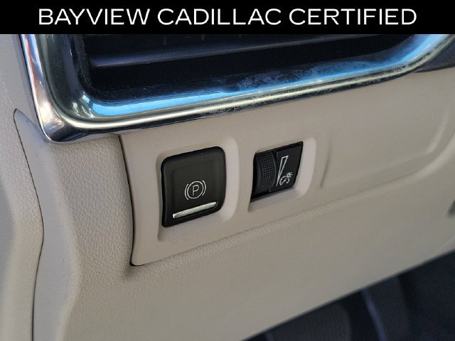 Certified 2023 Cadillac XT4 Premium Luxury FWD image 22