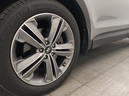 Used 2015 Hyundai Santa Fe Limited w/ Option Group 04 FWD image 31