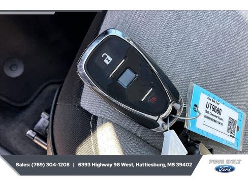Used 2022 Chevrolet Equinox LS FWD image 18