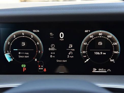 New 2026 Volkswagen Tiguan SE R-Line image 12