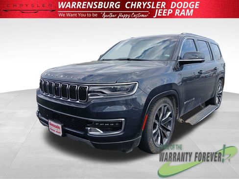 Used 2022 Jeep Wagoneer Series III w/ Premium Group I AWD/4WD image 8