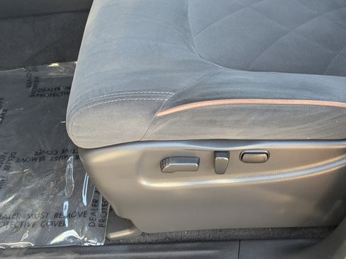 Used 2020 Nissan Armada SV w/ Driver Package image 21