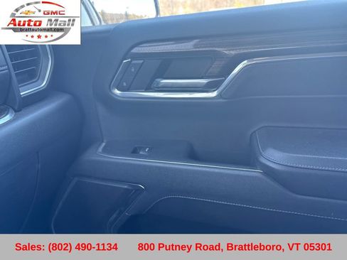 Used 2023 Chevrolet Silverado 1500 LT w/ Z71 Off-Road Package AWD/4WD image 23