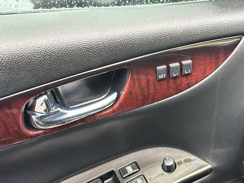 Used 2017 INFINITI QX50 2WD w/ Premium Plus Package image 13