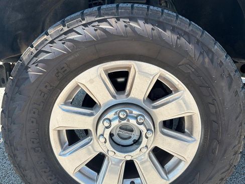 Used 2021 Ford F350 Platinum AWD/4WD image 13