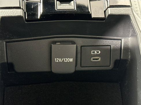 Used 2025 Toyota Corolla XSE FWD image 34