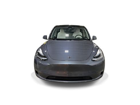 Certified 2023 Tesla Model Y Performance AWD/4WD image 2