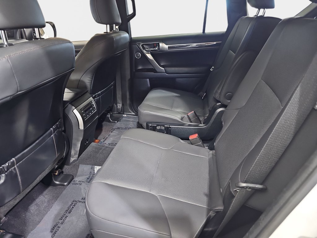 Certified 2023 Lexus GX 460 Premium w/ Accessory Package AWD/4WD image 13