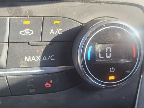 Used 2018 Ford EcoSport SE FWD image 14