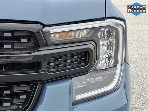 Used 2025 Ford Ranger XLT w/ Black Appearance Package image 11