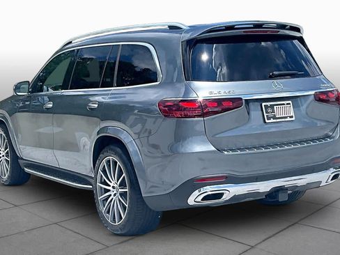 Used 2024 Mercedes-Benz GLS 450 4MATIC image 12