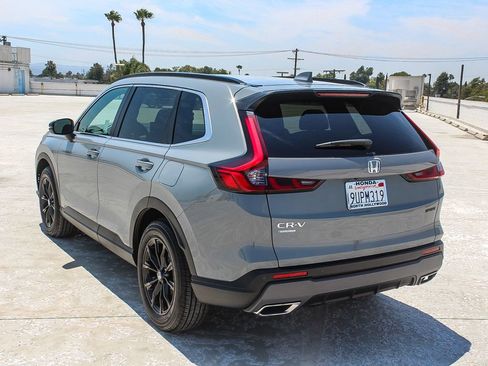 Certified 2025 Honda CR-V Sport-L image 4