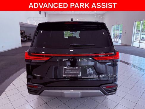 Certified 2025 Lexus LX 700h Overtrail AWD/4WD image 6