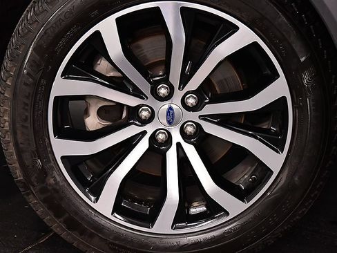 Used 2026 Ford Explorer ST-Line AWD/4WD image 9