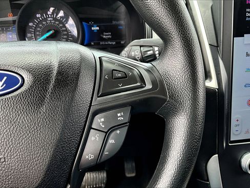 Used 2023 Ford Edge SEL image 23