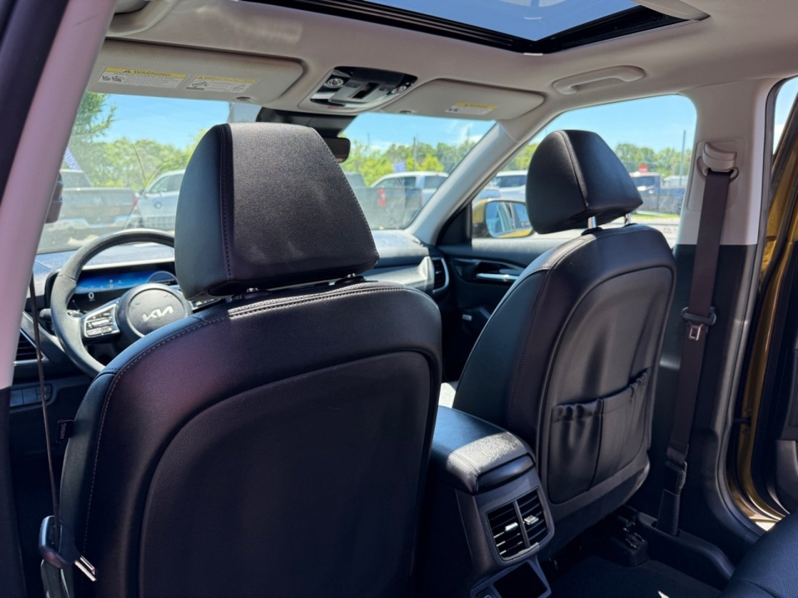 Used 2024 Kia Seltos SX w/ SX Sunroof Package AWD/4WD image 33