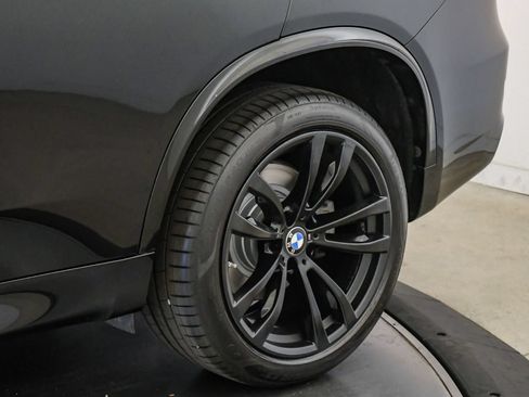 Used 2017 BMW X5 xDrive50i AWD/4WD image 11