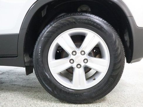 Used 2020 Chevrolet Trax LS FWD image 21
