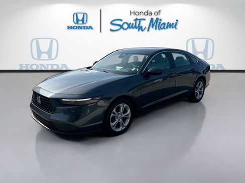 Certified 2024 Honda Accord LX image 3