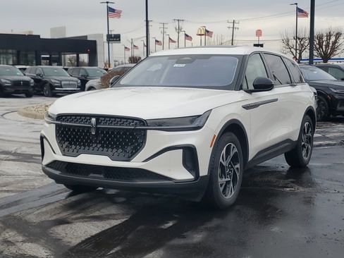 New 2026 Lincoln Nautilus Premier w/ Equipment Group 102A image 2