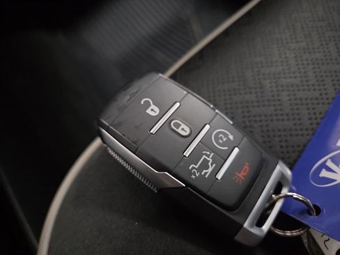 Used 2021 RAM 1500 Laramie image 31