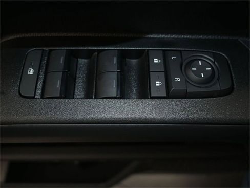 New 2025 Toyota 4Runner SR5 image 10