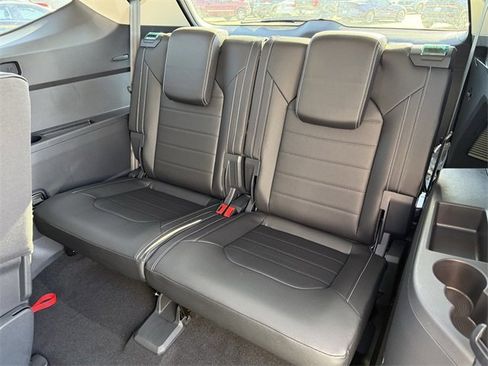 New 2026 Volkswagen Atlas SEL image 21