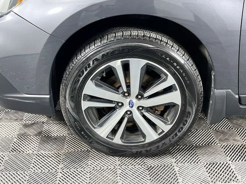 Used 2019 Subaru Outback 2.5i Limited AWD/4WD image 29