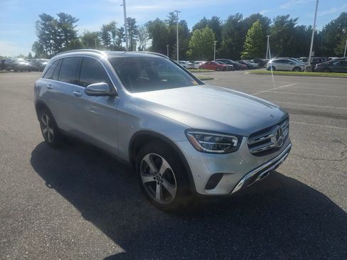 Used 2021 Mercedes-Benz GLC 300 4MATIC image 1