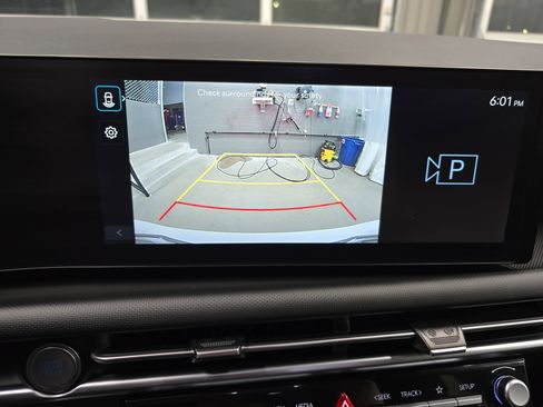 Certified 2025 Hyundai Tucson SEL AWD/4WD image 25