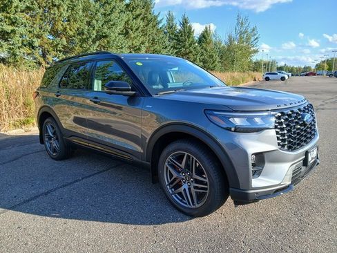 New 2025 Ford Explorer ST-Line w/ Premium Package image 1