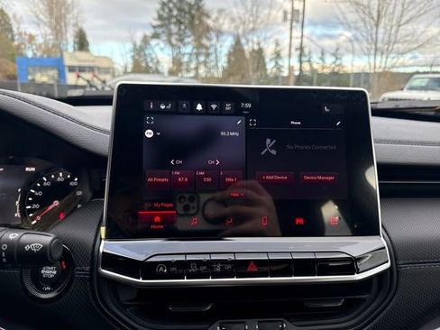 New 2026 Jeep Compass Latitude image 23