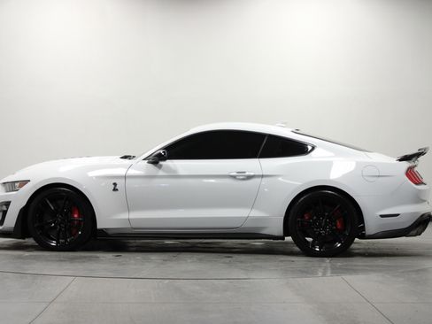 Used 2021 Ford Mustang Shelby GT500 w/ Technology Package image 7