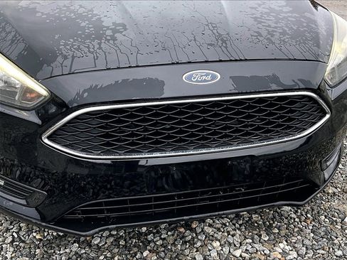 Used 2016 Ford Focus SE image 22
