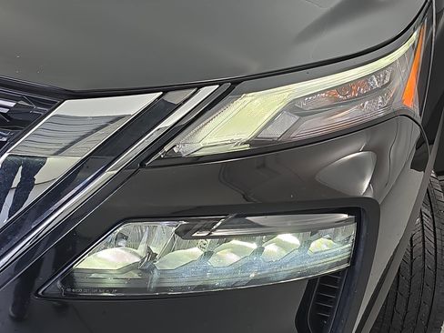 Certified 2023 Nissan Rogue S image 29