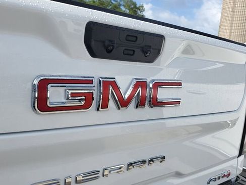 New 2026 GMC Sierra 2500 AT4 w/ AT4 Premium Plus Package AWD/4WD image 7