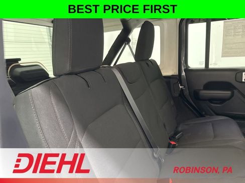 Certified 2022 Jeep Wrangler Unlimited Sport image 12